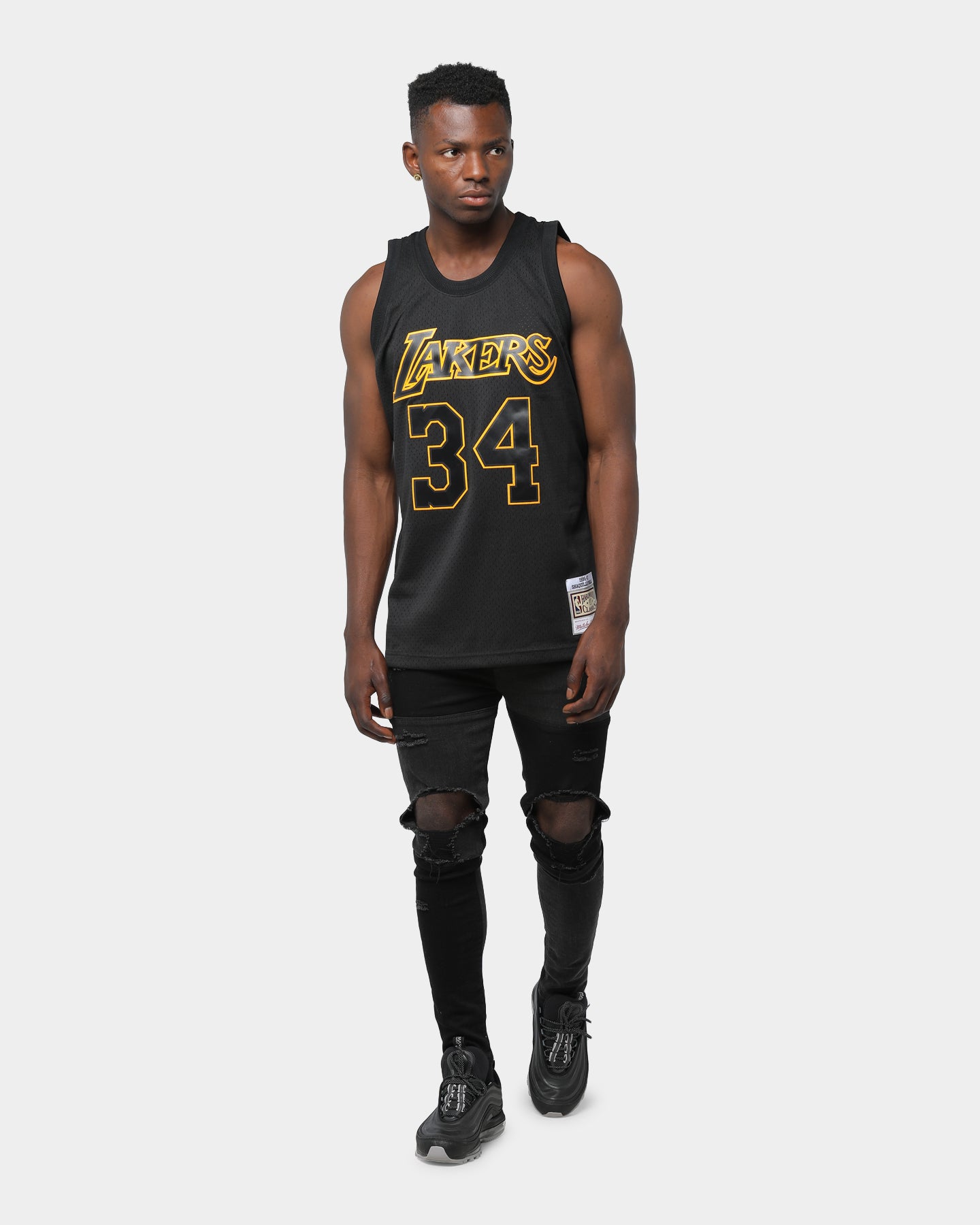 black yellow lakers jersey