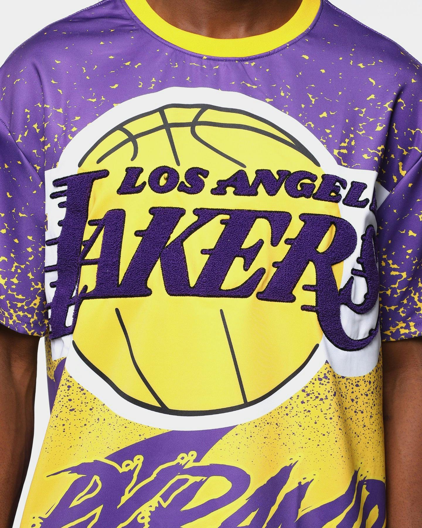 Black Pyramid Men S Los Angeles Lakers Logo Shirt Yellow Culture Kings Us