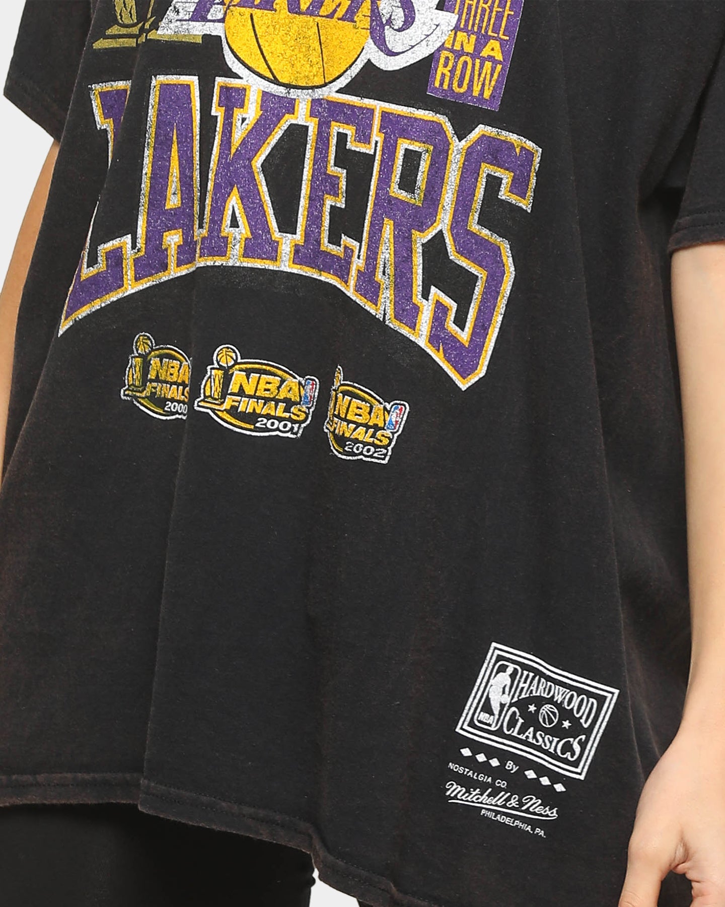 2001 lakers championship shirt