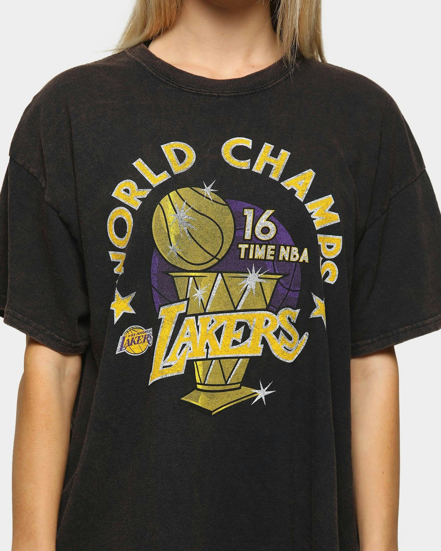 Mitchell Ness Lakers World Champs Short Sleeve Vintage T Shirt Black Culture Kings Us