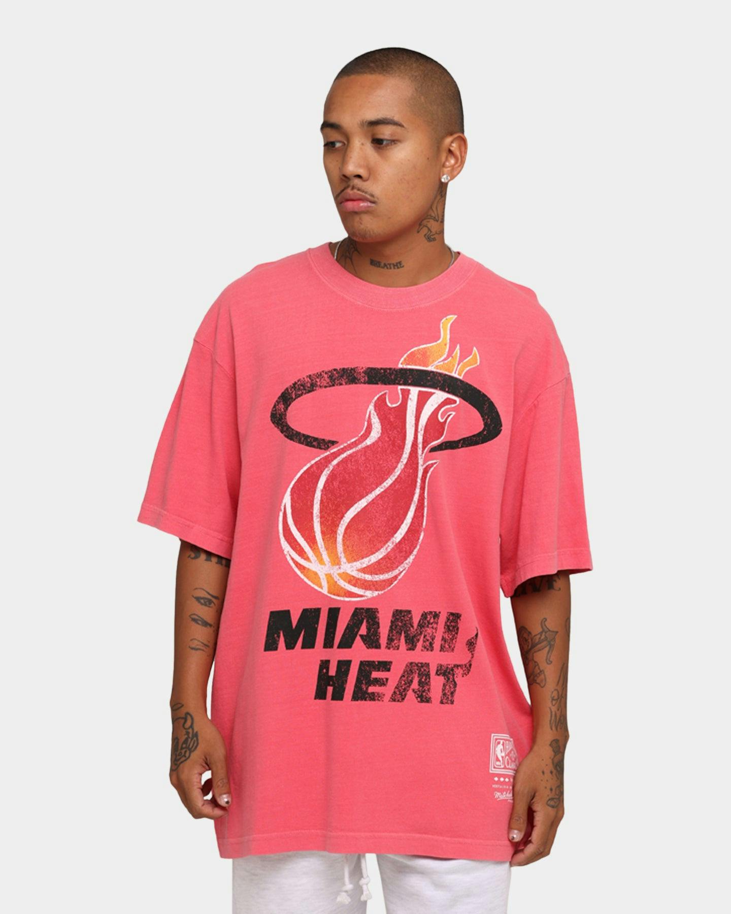 Mitchell & Ness Miami Heat Oversized TM CLR Logo T-shirt Faded Pink ...