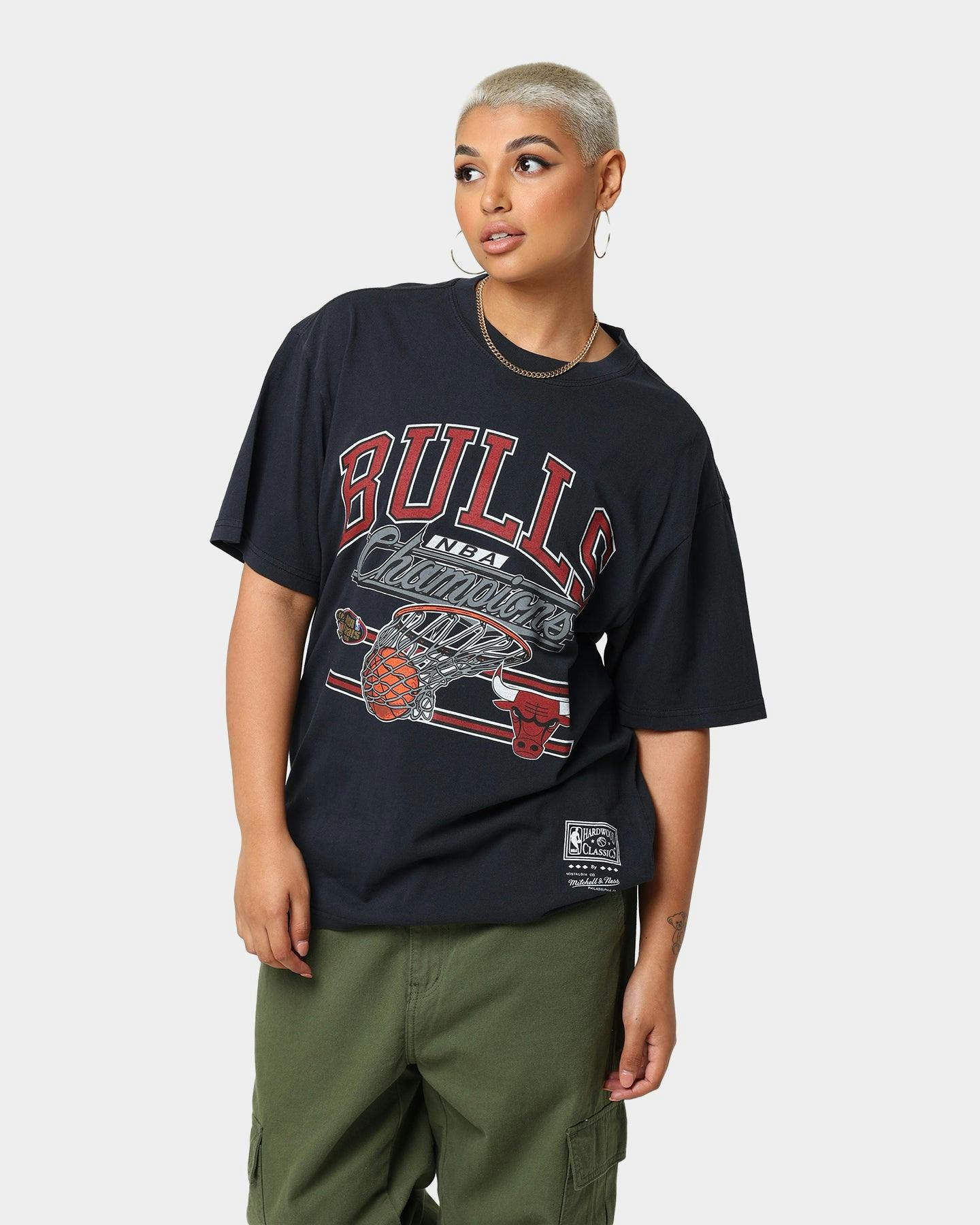 Mitchell & Ness Chicago Bulls Hoop T-Shirt Faded Black