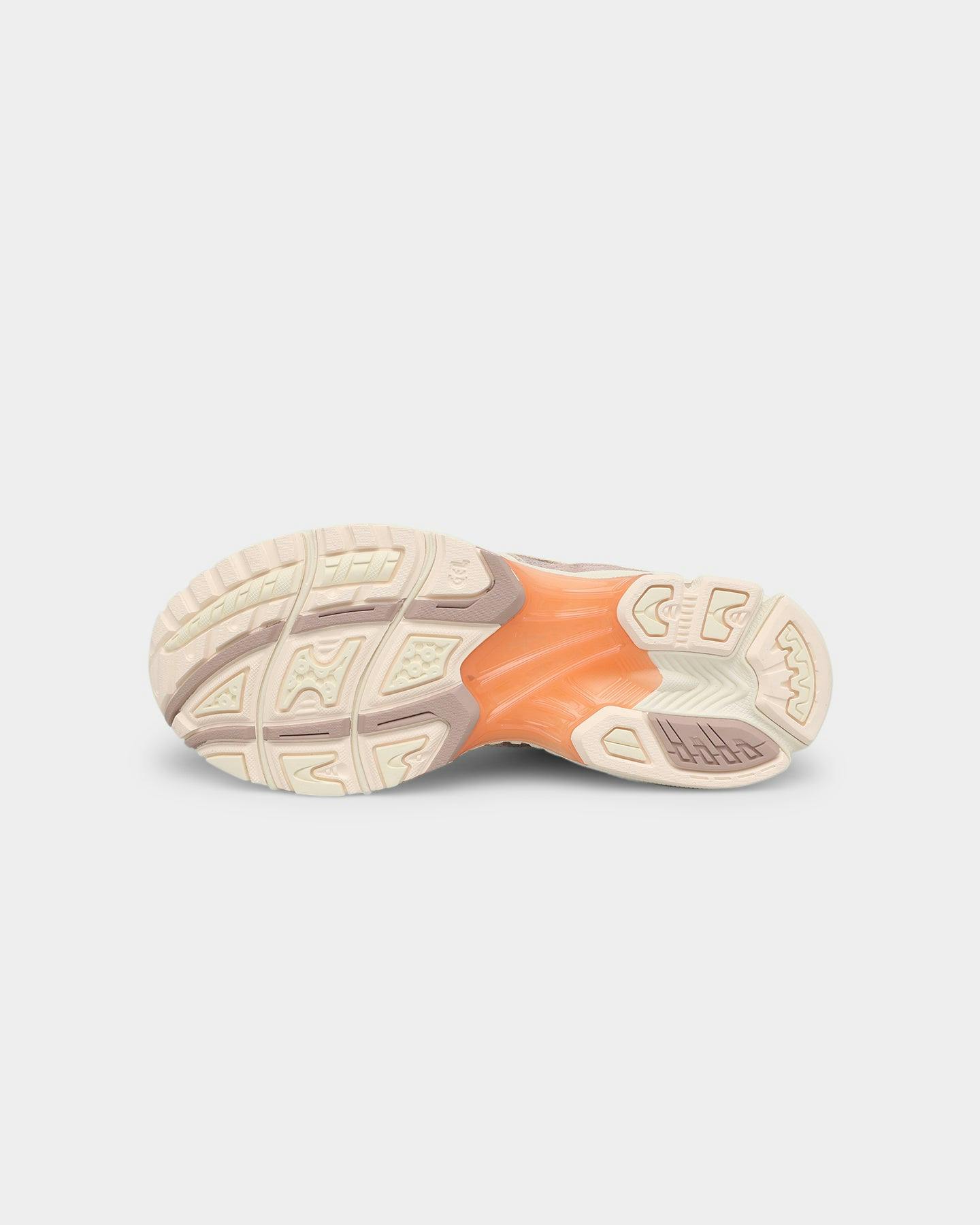 Asics Women's Gel-Kayano 14 White Peach/Cream