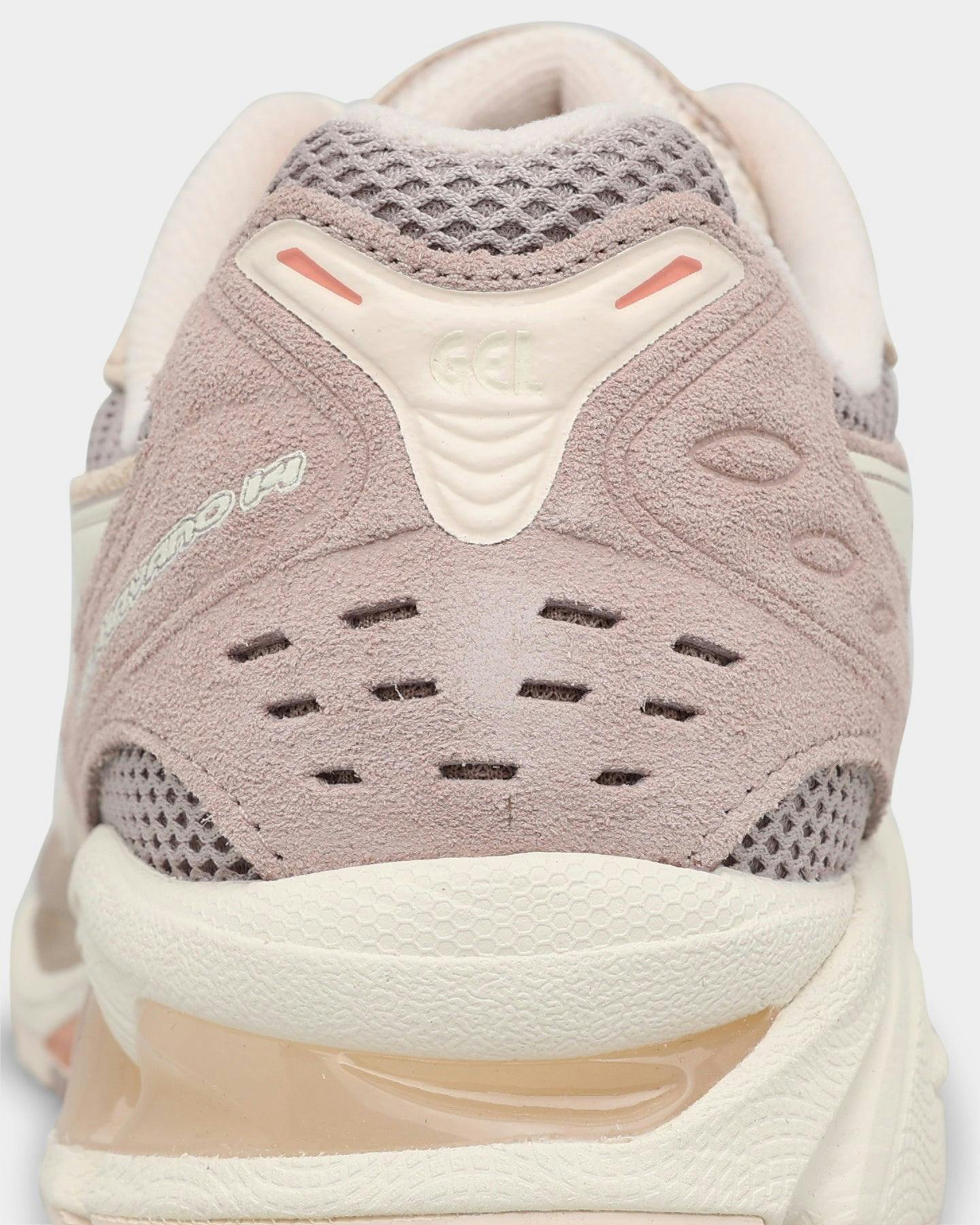 Asics Women's Gel-Kayano 14 White Peach/Cream