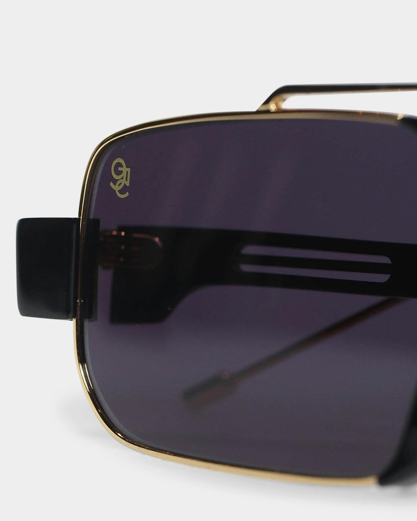 9FIVE The Logan Sunglasses Black/Gold | Culture Kings US