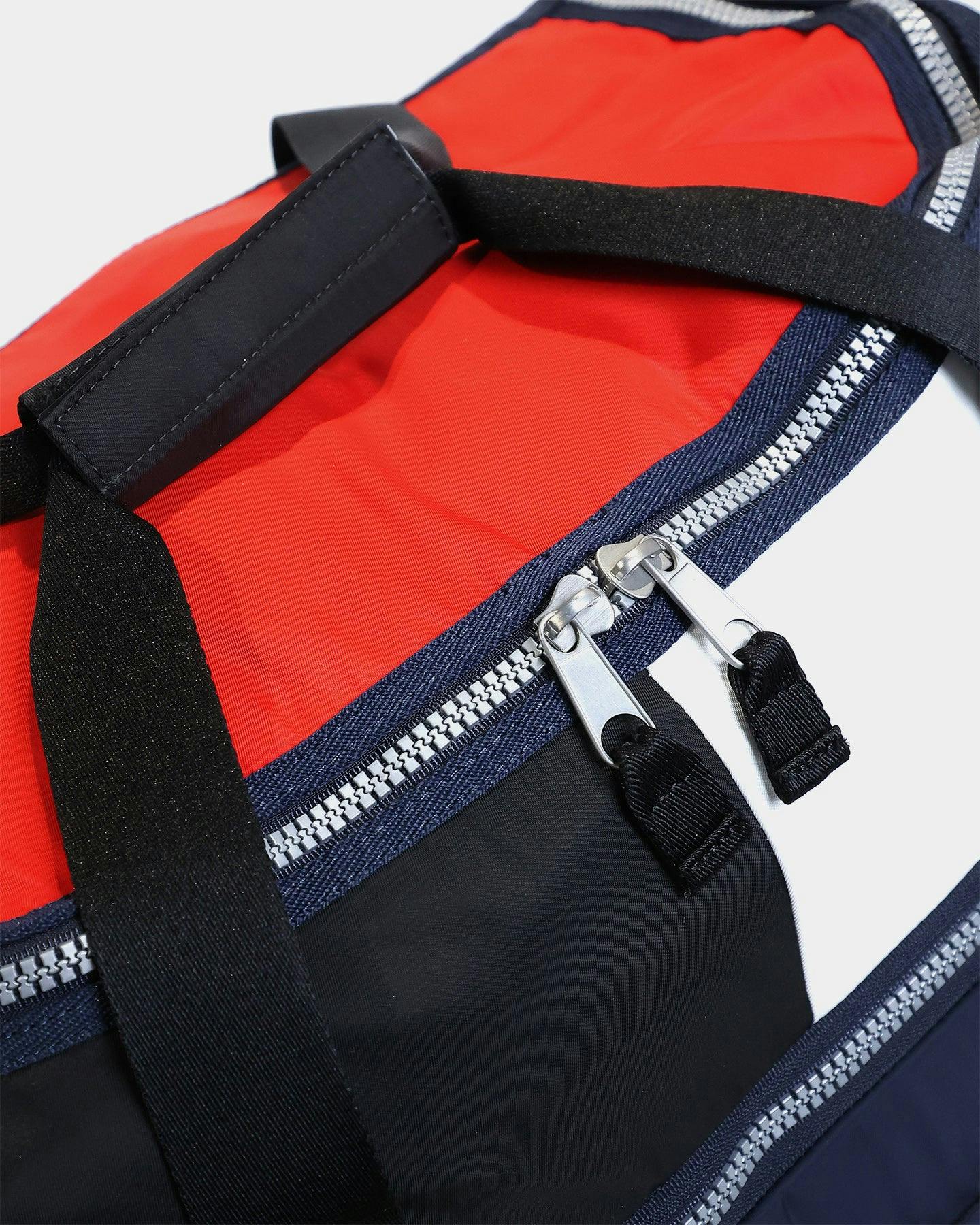 Tommy Jeans Oversize Heritage Duffle Corporate | Culture Kings US