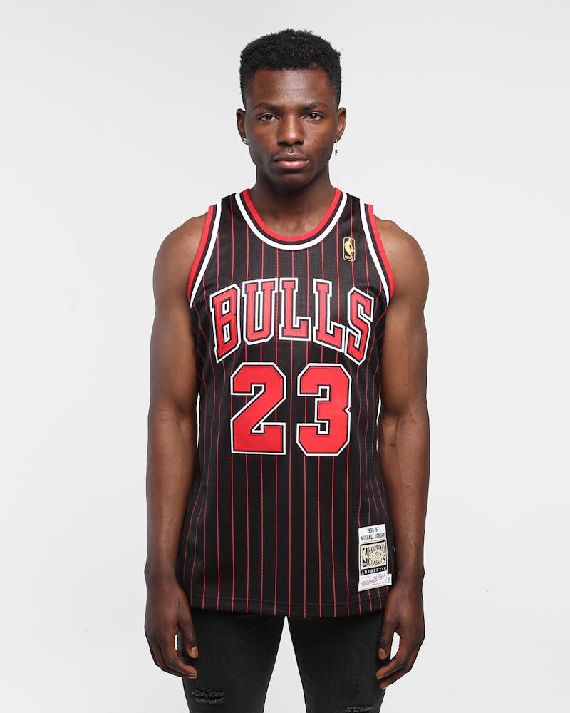 Mitchell Ness Chicago Bulls Michael Jordan 23 96 97 Authentic