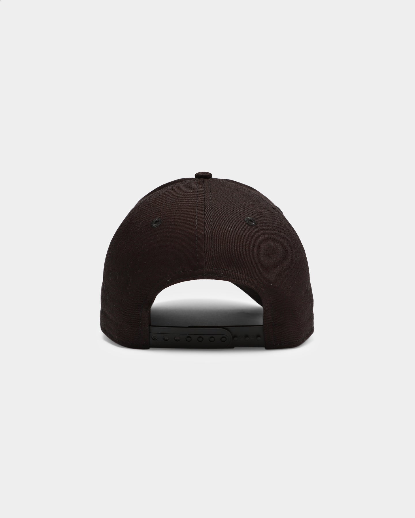 black and white mets hat