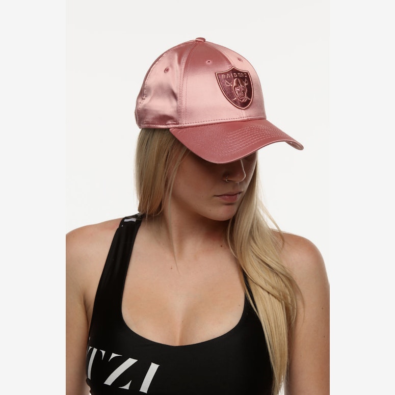 New Era Womens Raiders 9forty Strapback Bloom Satin New Era Womens Raiders 9forty Strapback Bloom Satin