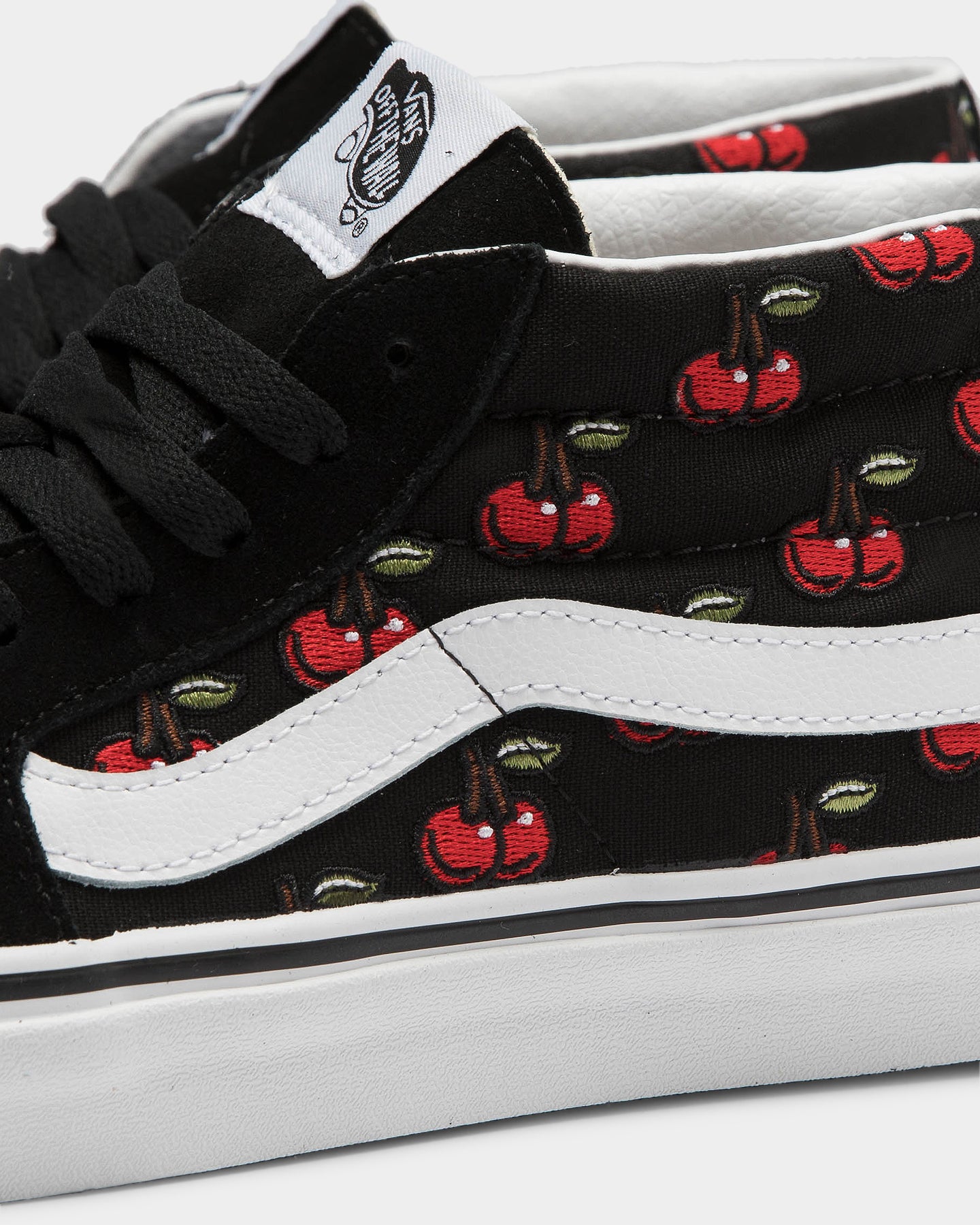 vans sk8 mid cherries
