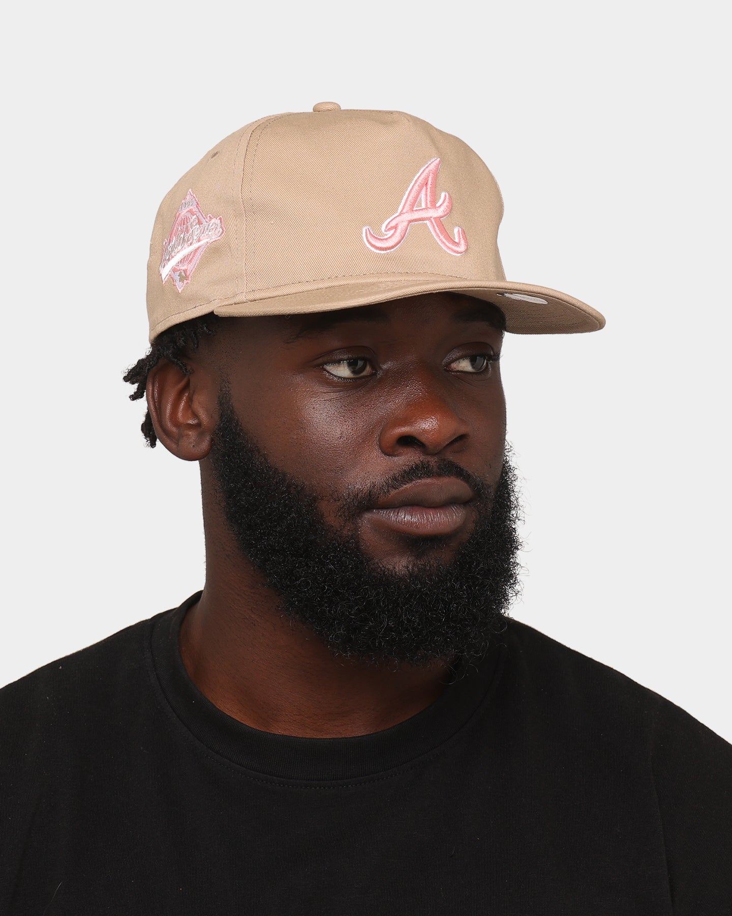 New Era Atlanta Braves 'Tumbleweed Sundae' Old Golfer Snapback Khaki/Pink