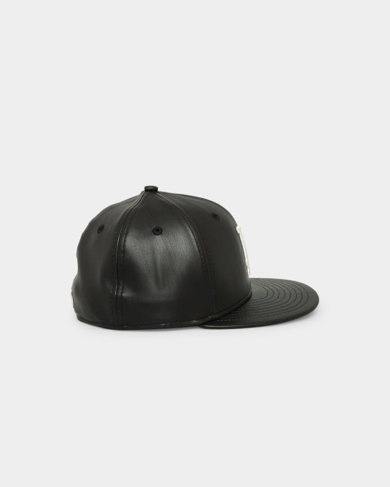 New Era Los Angeles Dodgers 'Core PU Leather' 59FIFTY Fitted Black/White