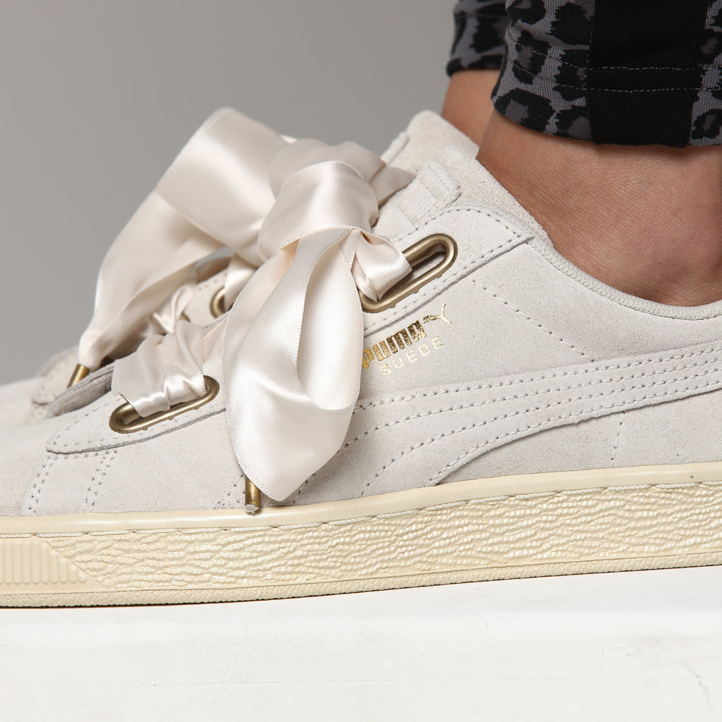 puma suede heart satin white