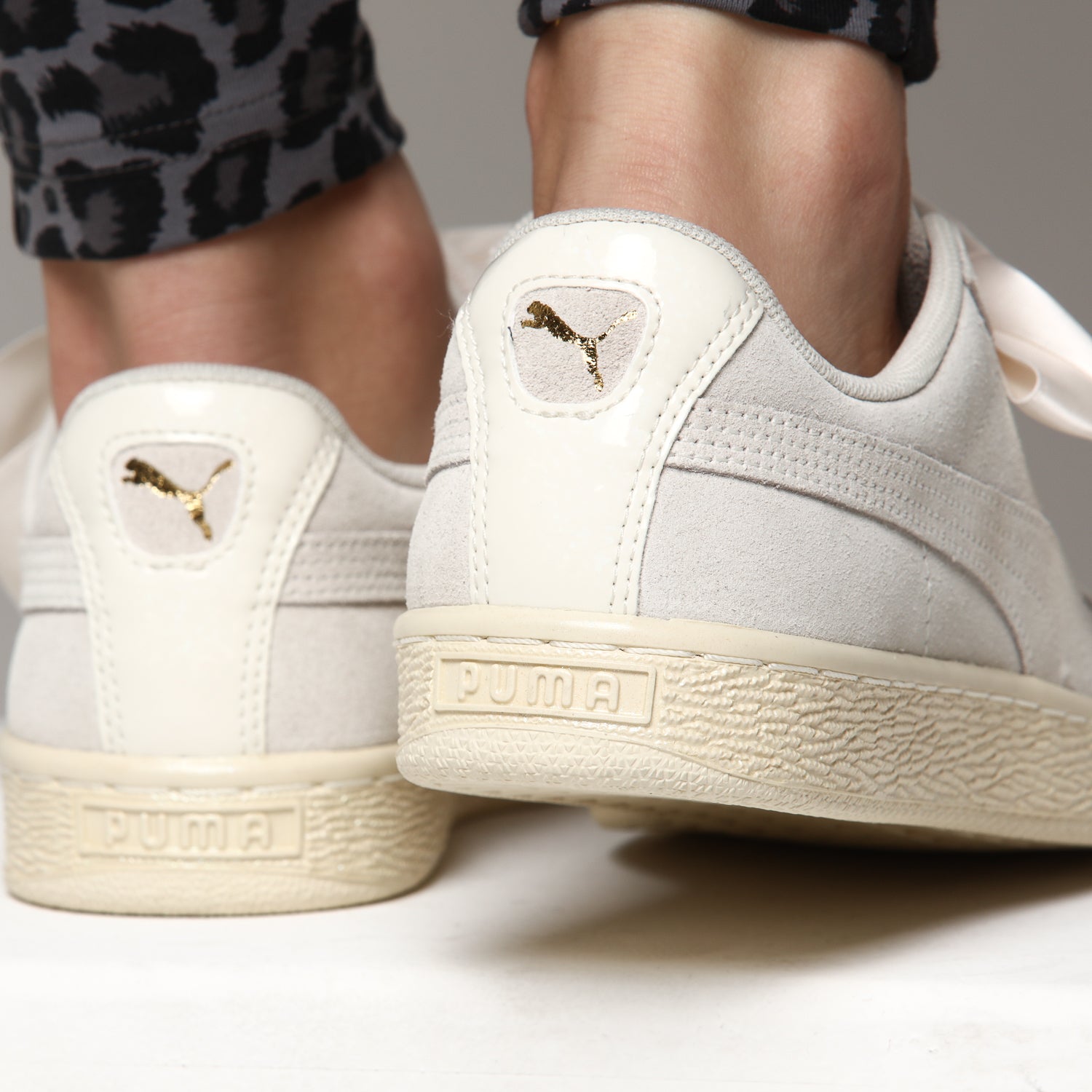 puma suede heart satin white