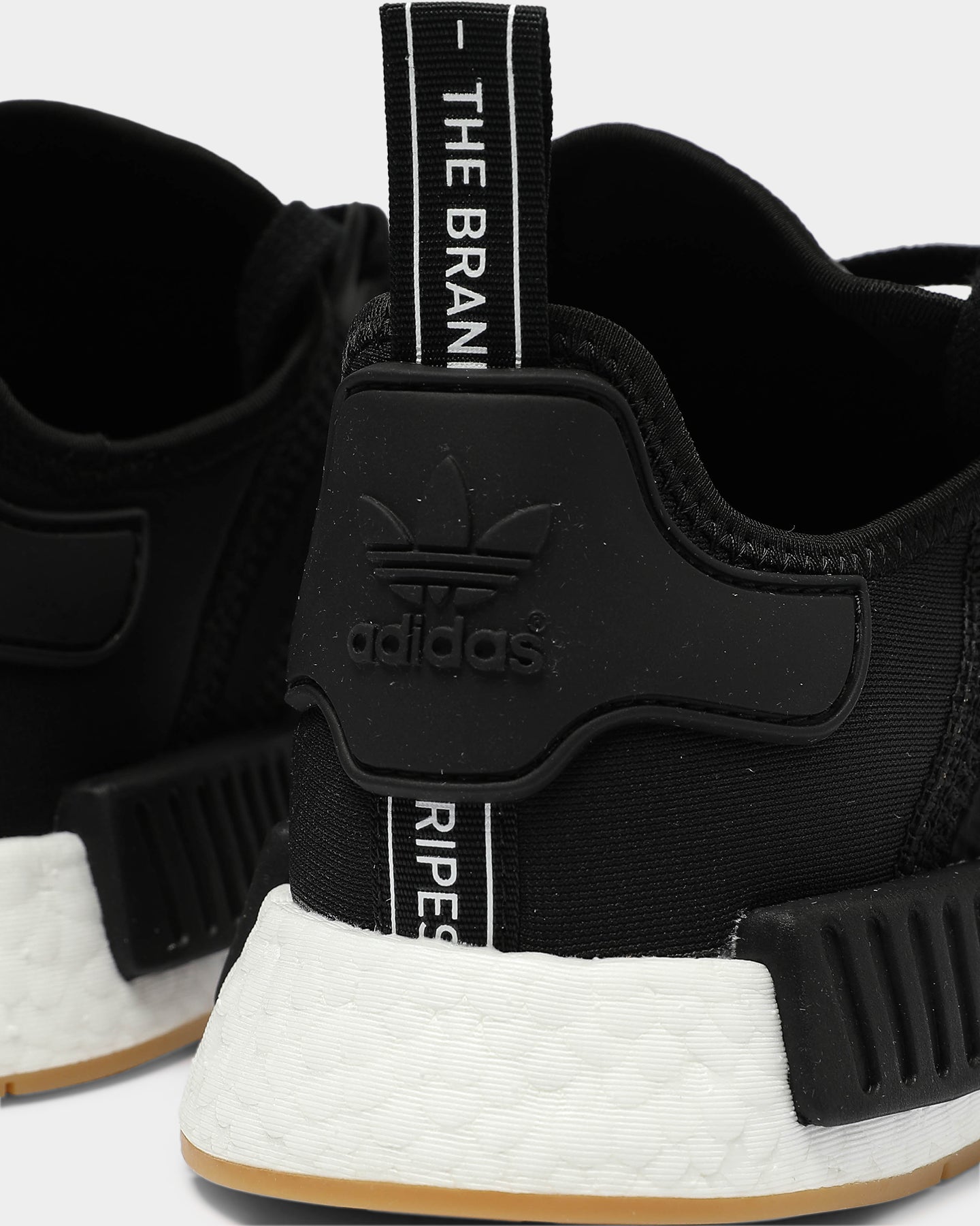 nmd r1 us
