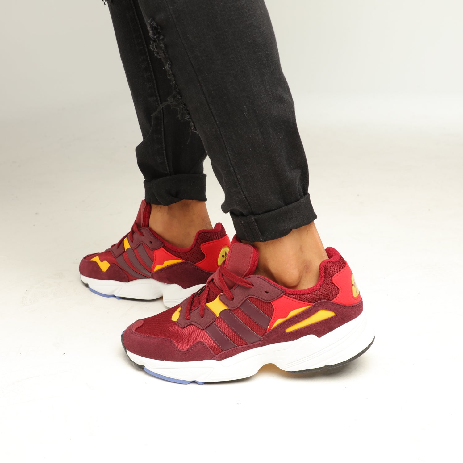 adidas yung maroon