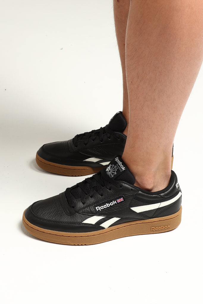 reebok revenge plus mu trainers black