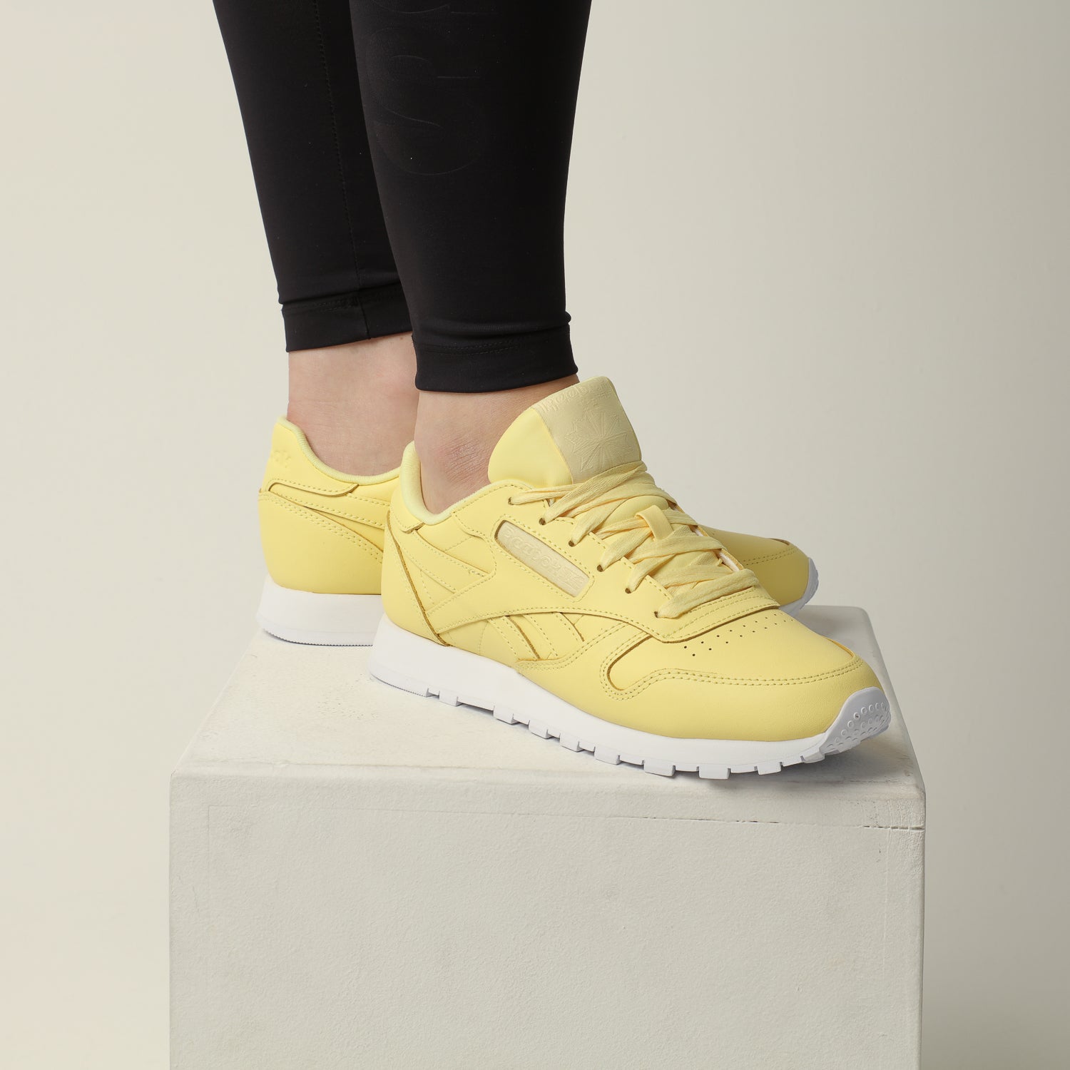 reebok classic womens yellow