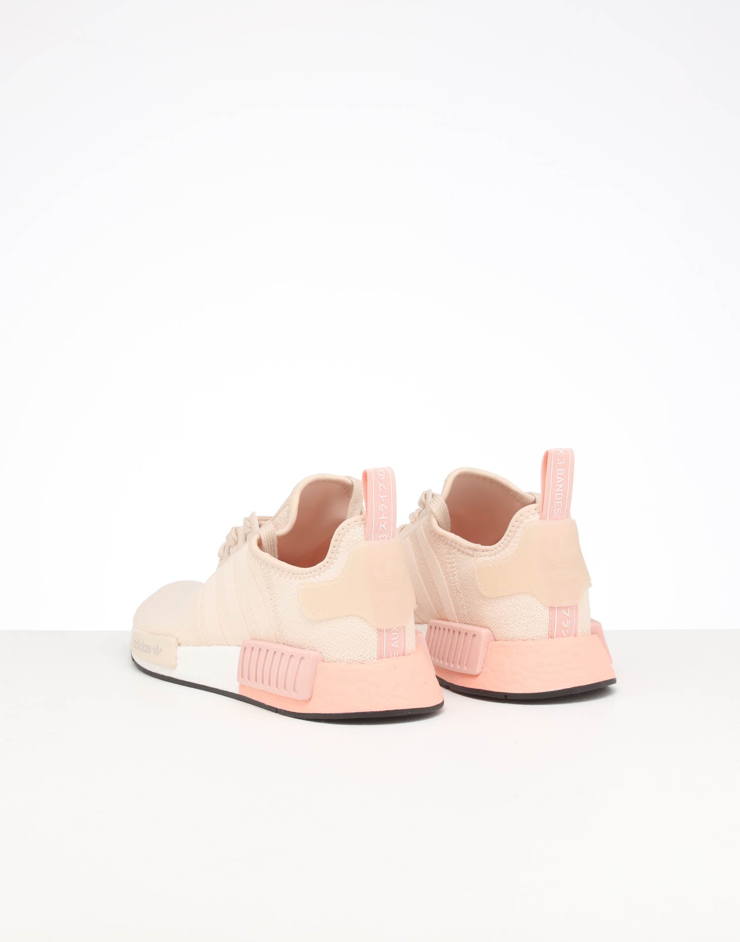 nmd r1 linen pink