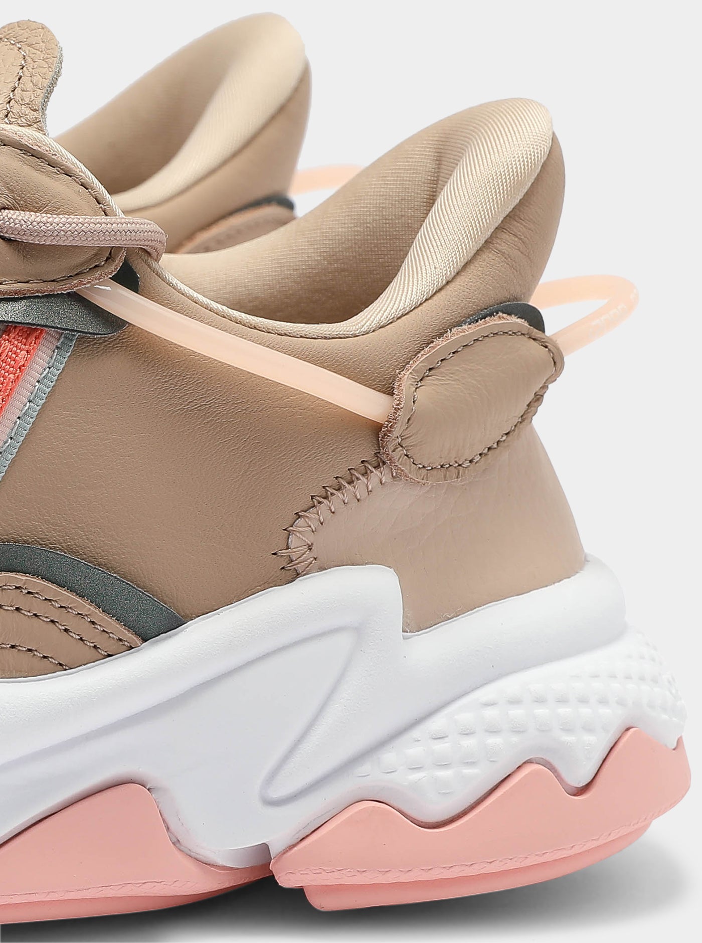 adidas womens ozweego