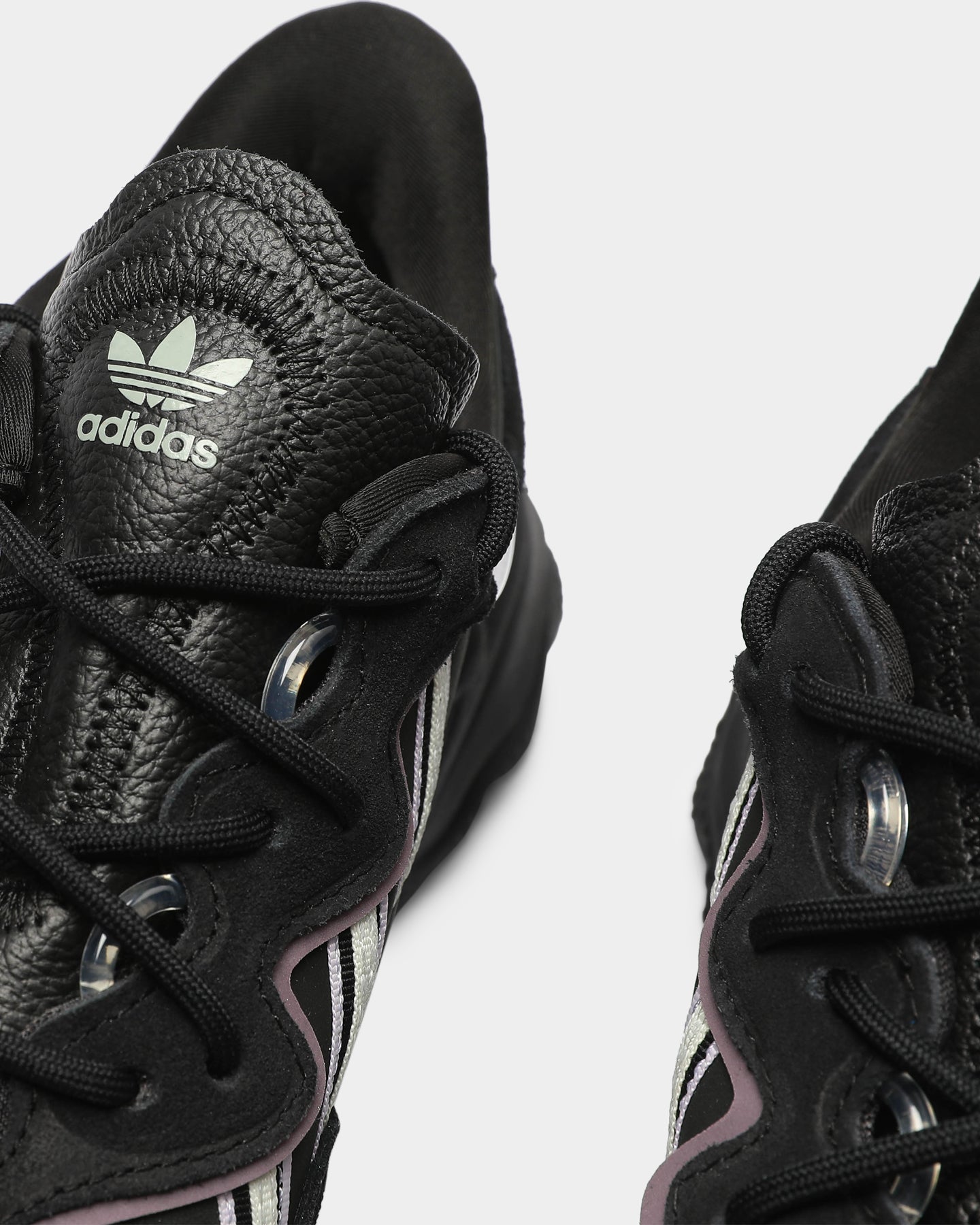 black ozweego women's