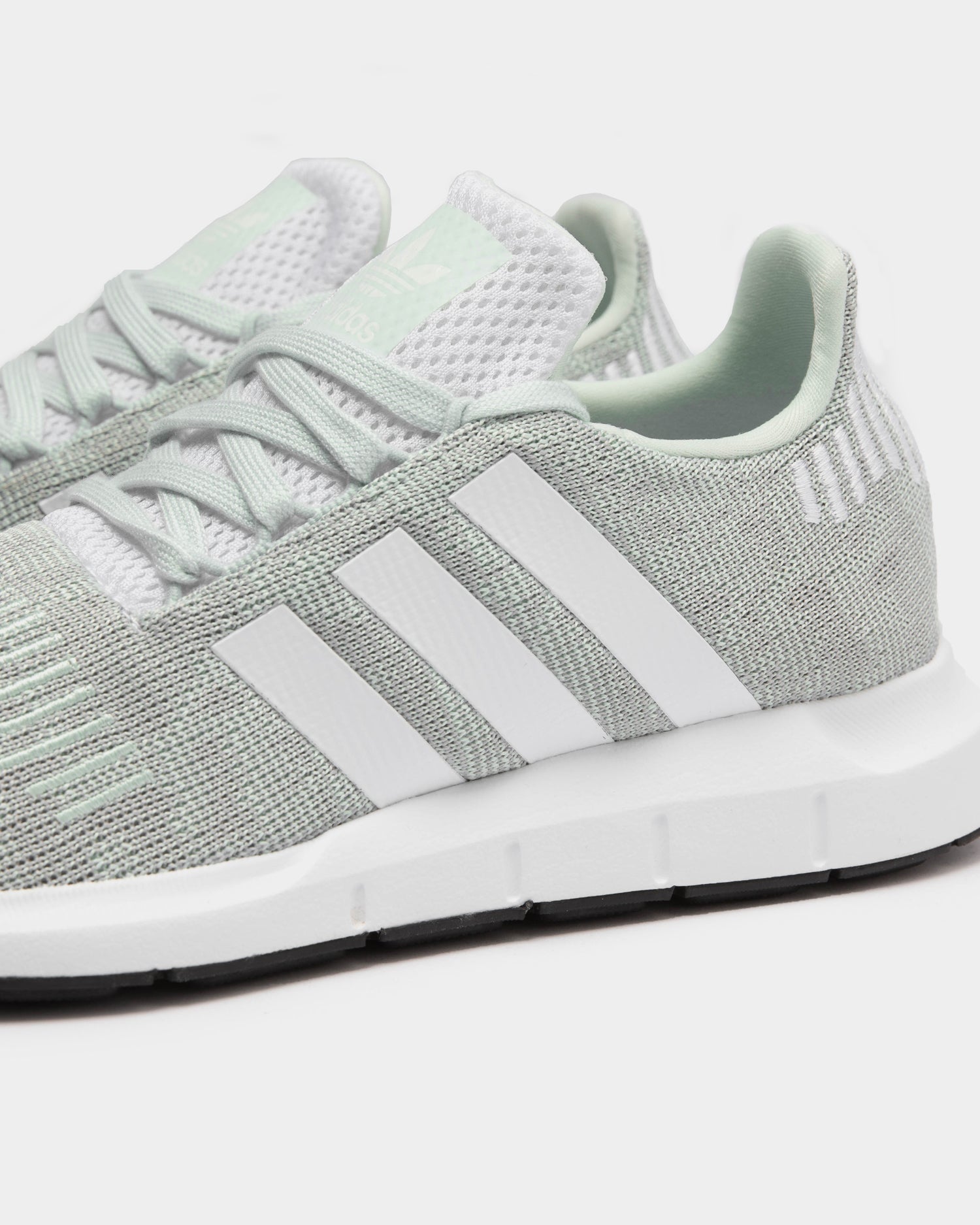swift run womens green
