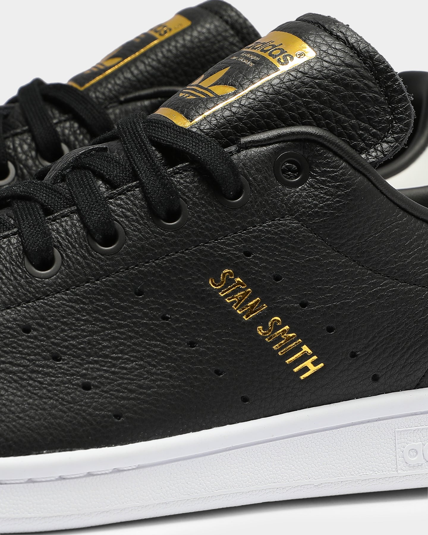 stan smith black and white mens