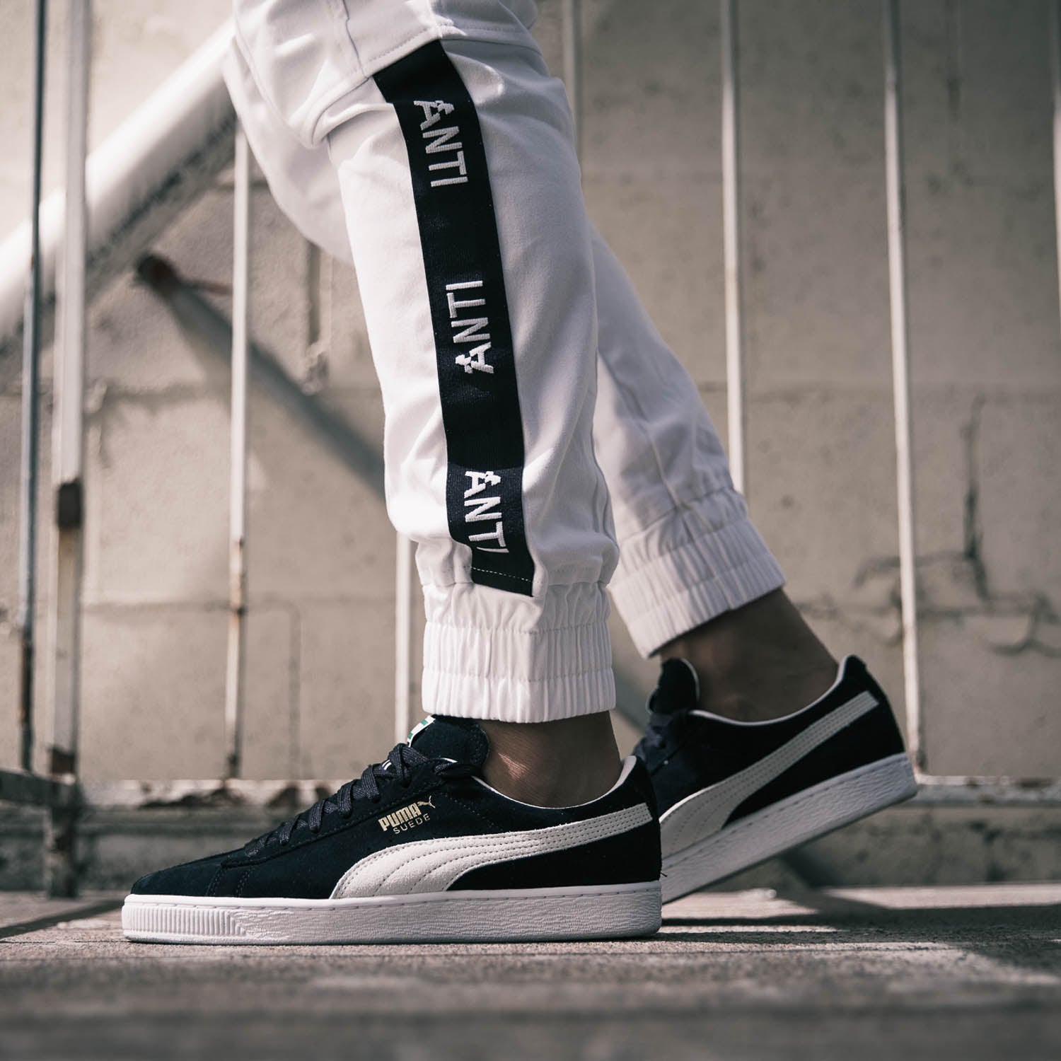 puma suede classic black white