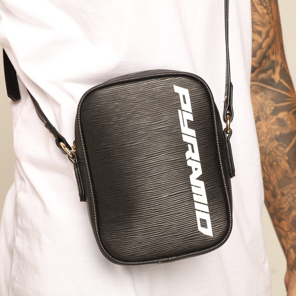 black pyramid backpack red