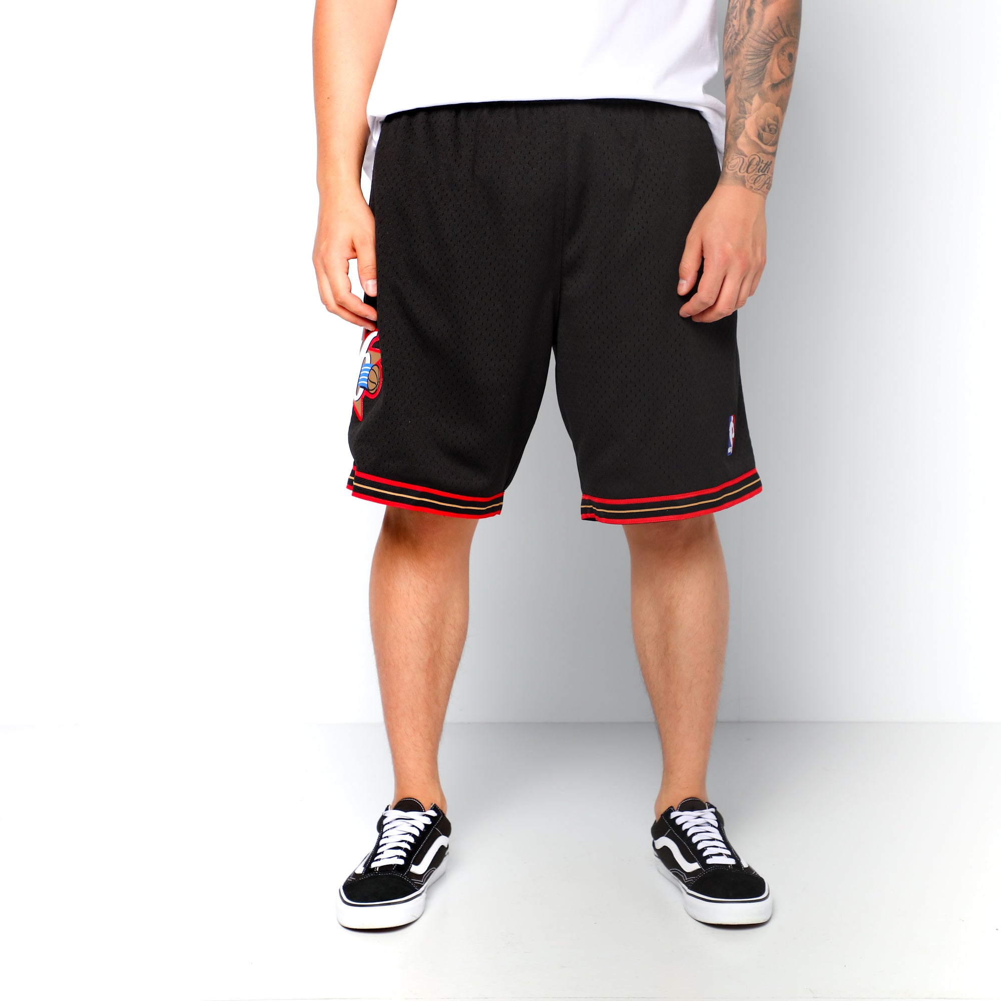 sixers shorts mitchell and ness