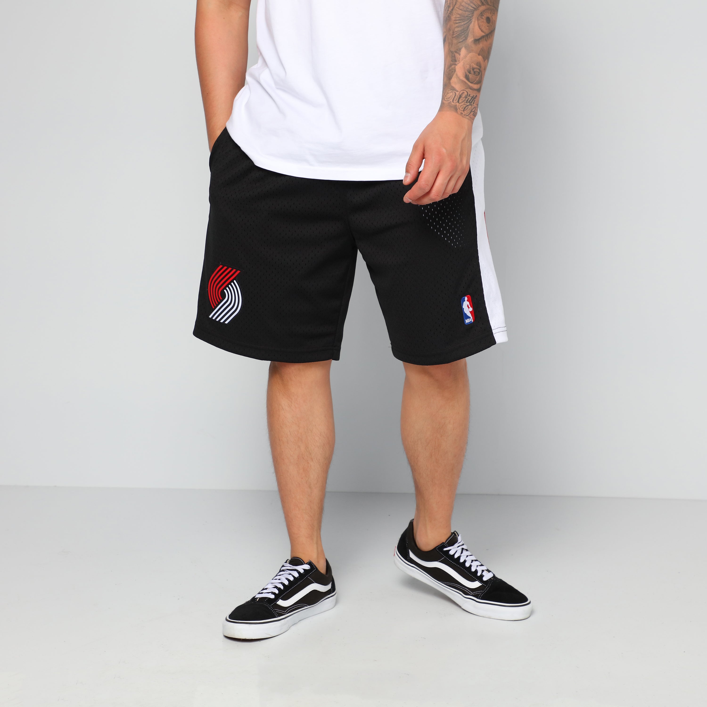 portland trail blazers mitchell and ness shorts