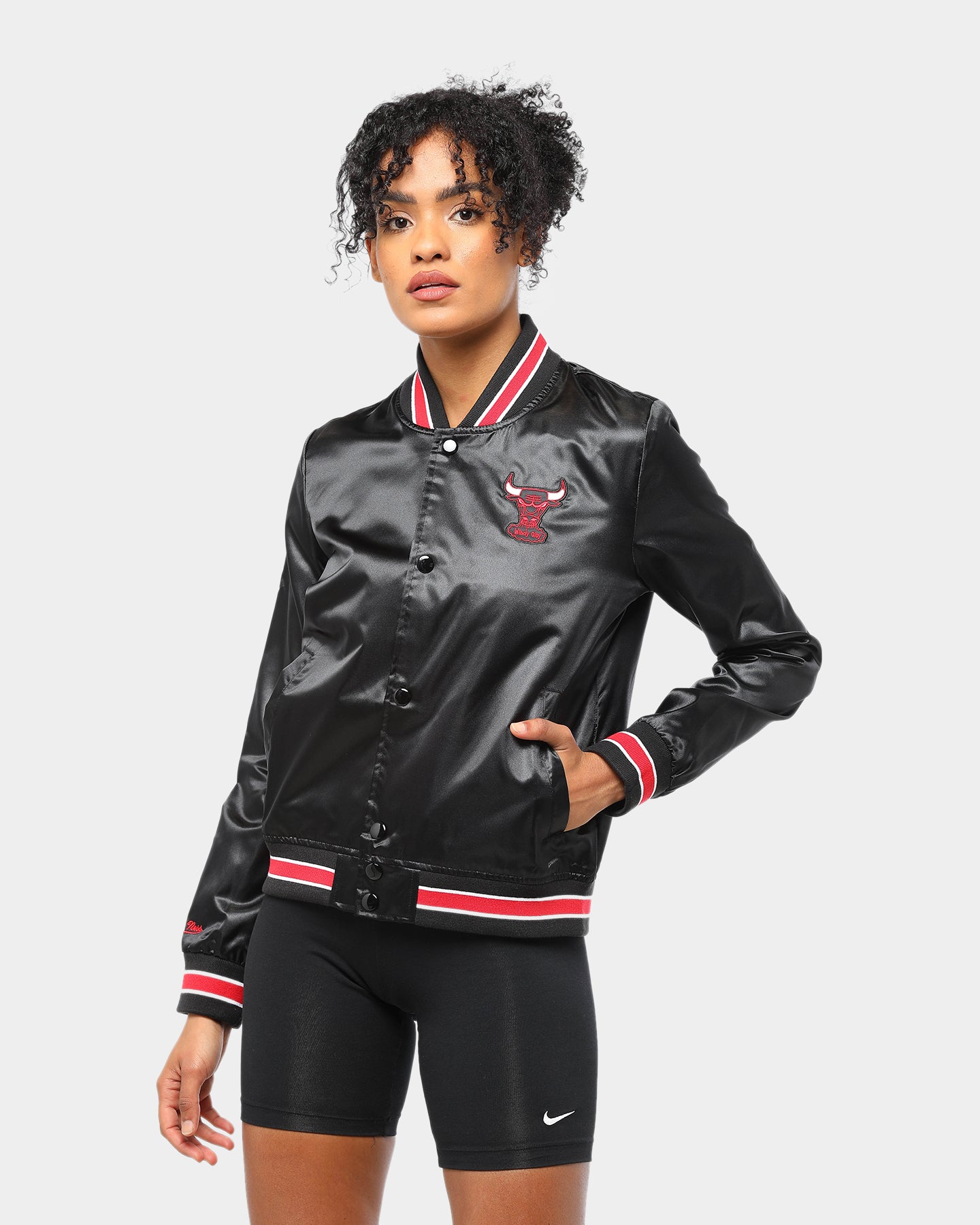 chicago bulls black satin jacket