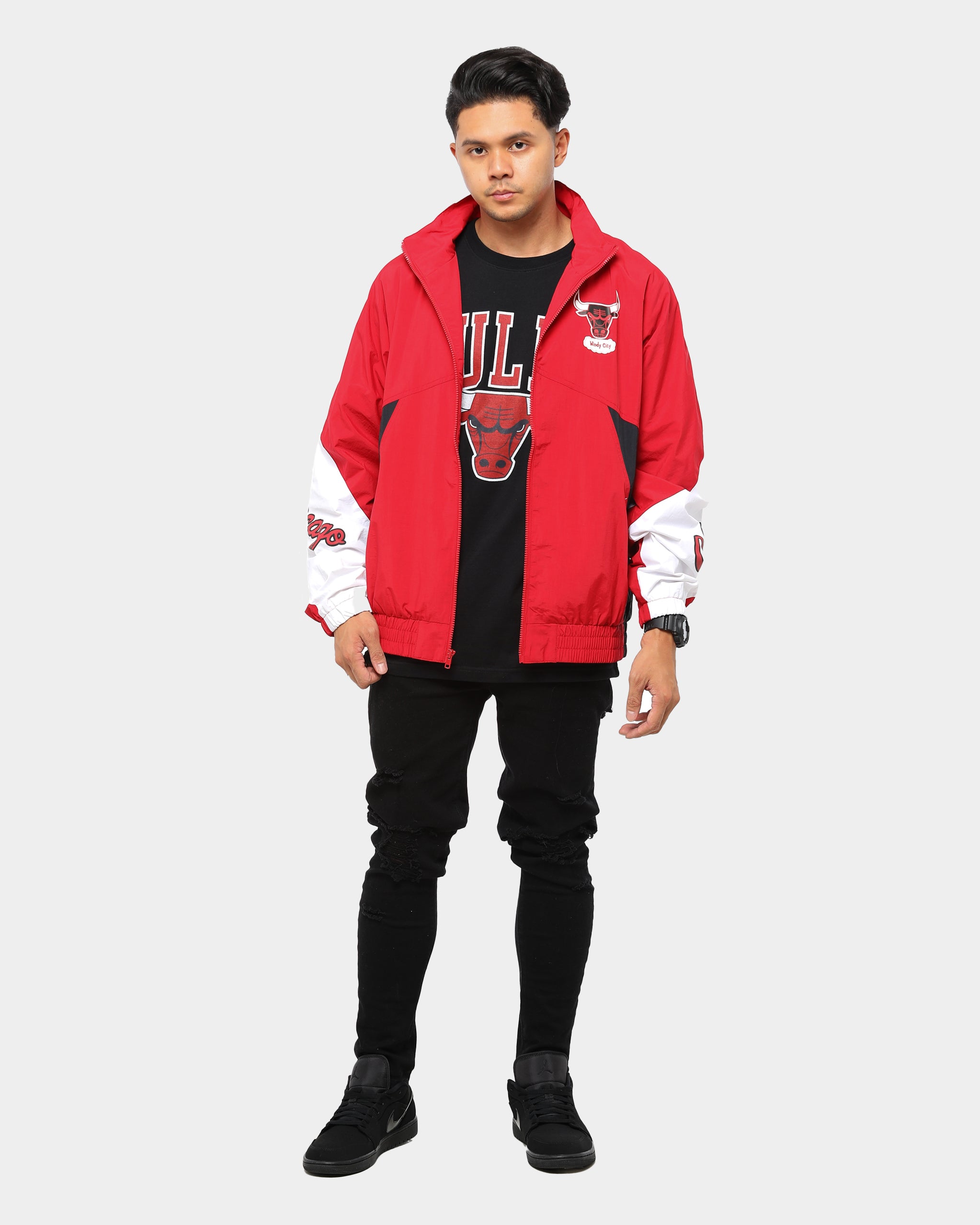 mitchell and ness chicago bulls windbreaker