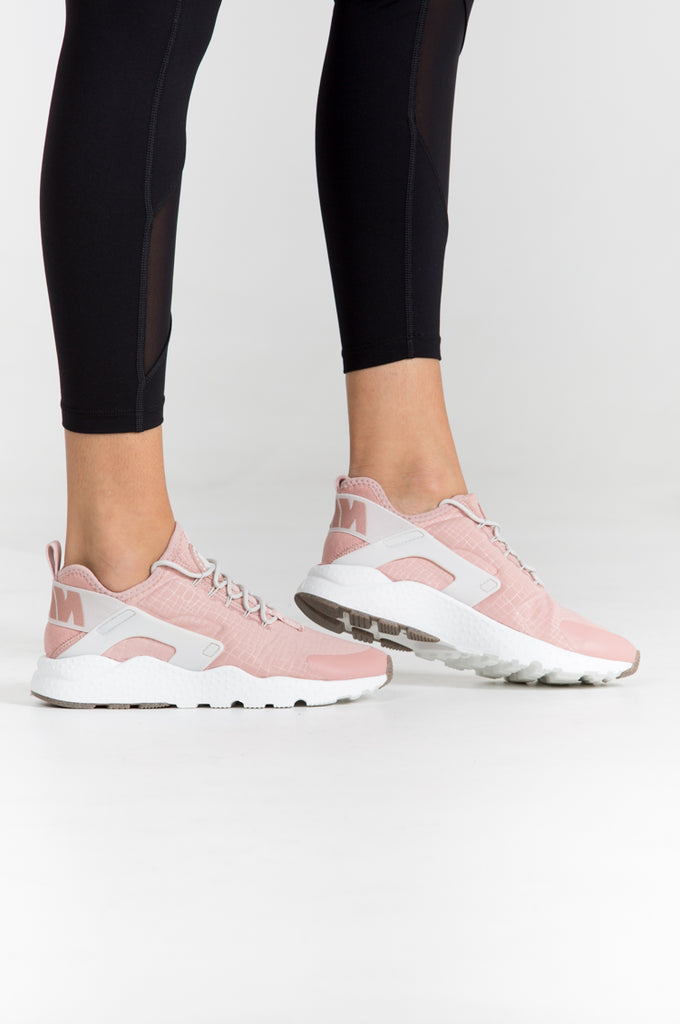nike wmns air huarache run rosa nike wmns air huarache run rosa