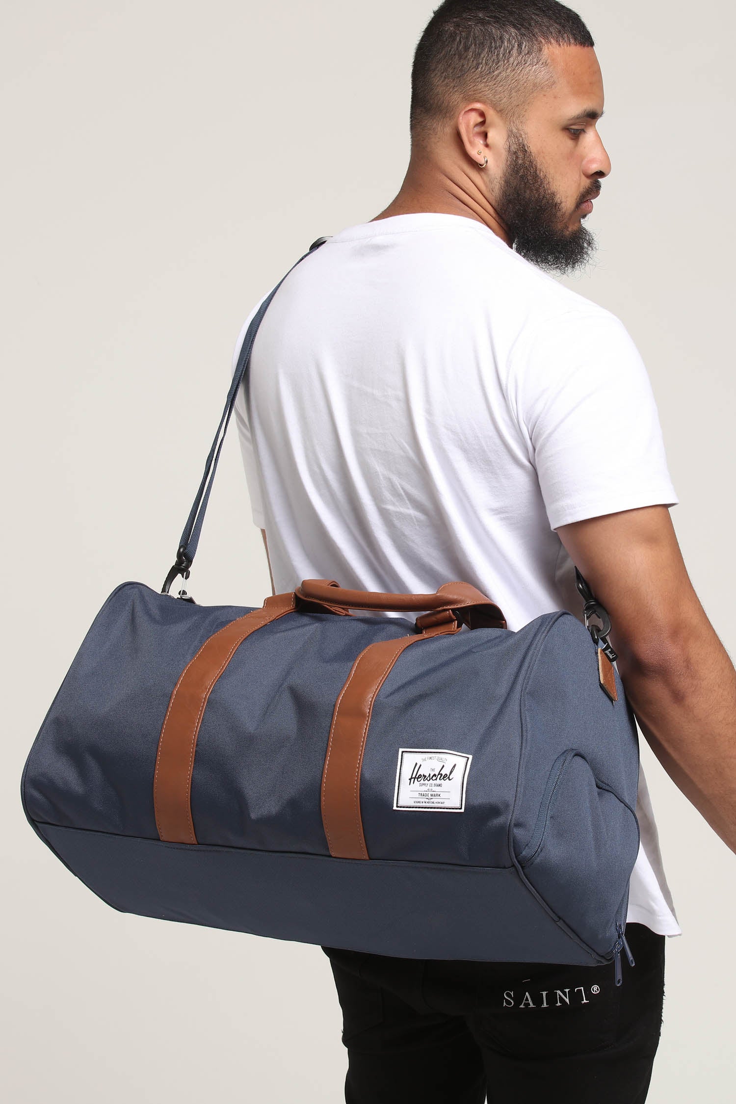 herschel novel duffle canada