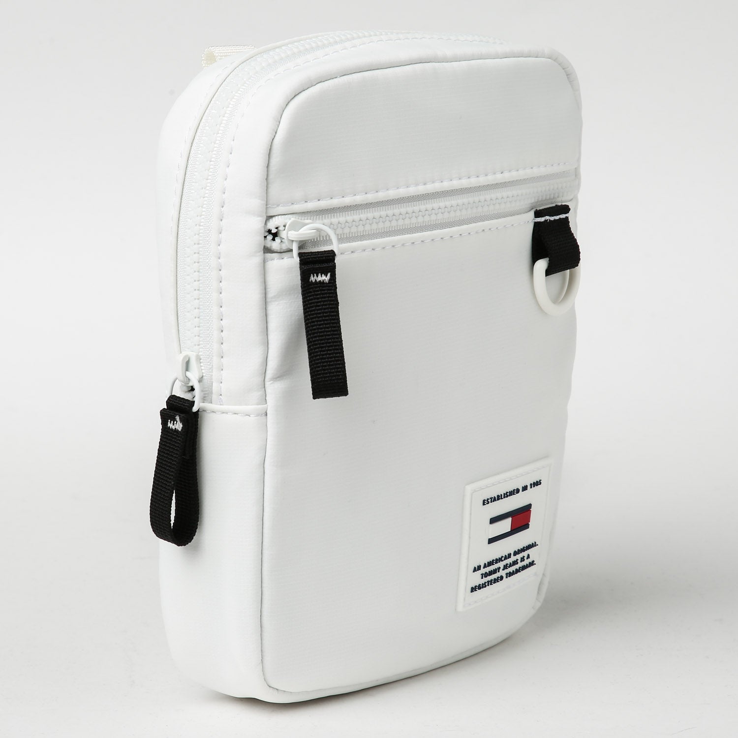 tommy jeans urban tech reporter