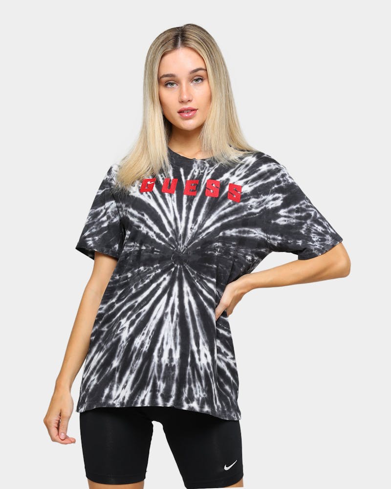 Guess Men S Ss Bsc Spiral Tie Dye Logo Tee Black Culture Kings Us