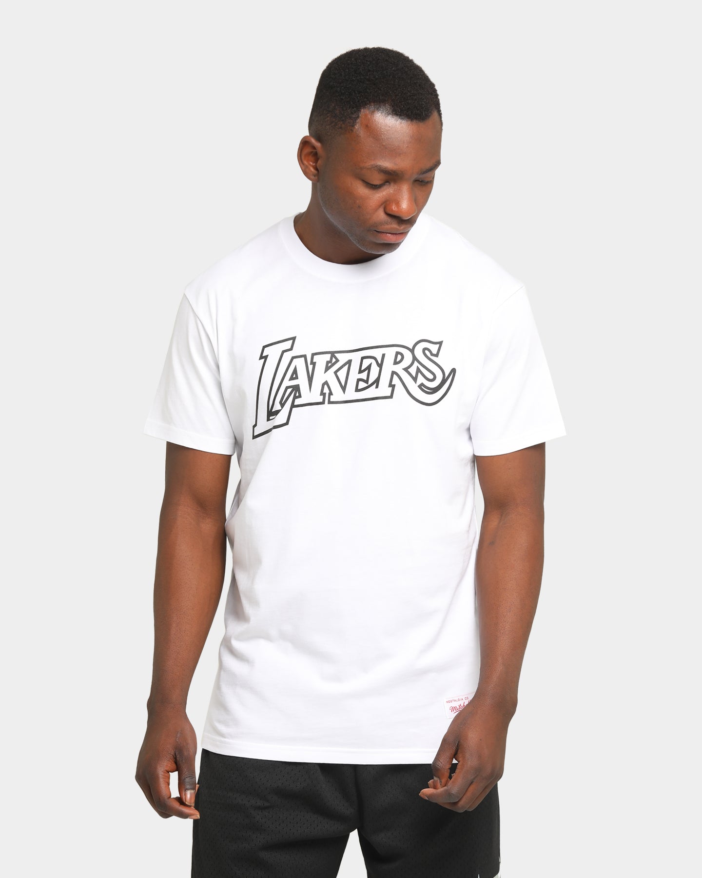 lakers logo t shirt