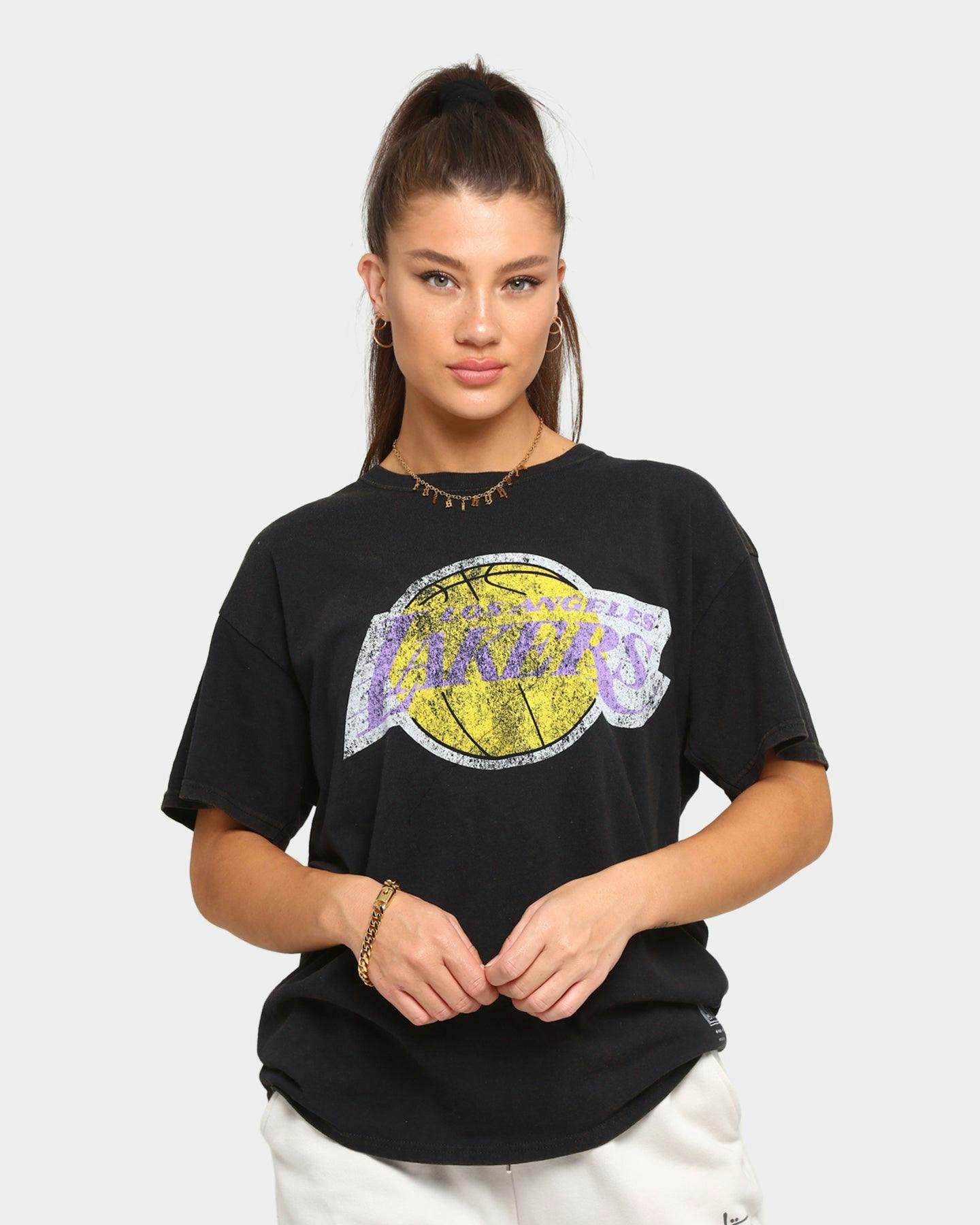 Mitchell Ness Los Angeles Lakers Oversized Logo Short Sleeve T Shirt Culture Kings Us